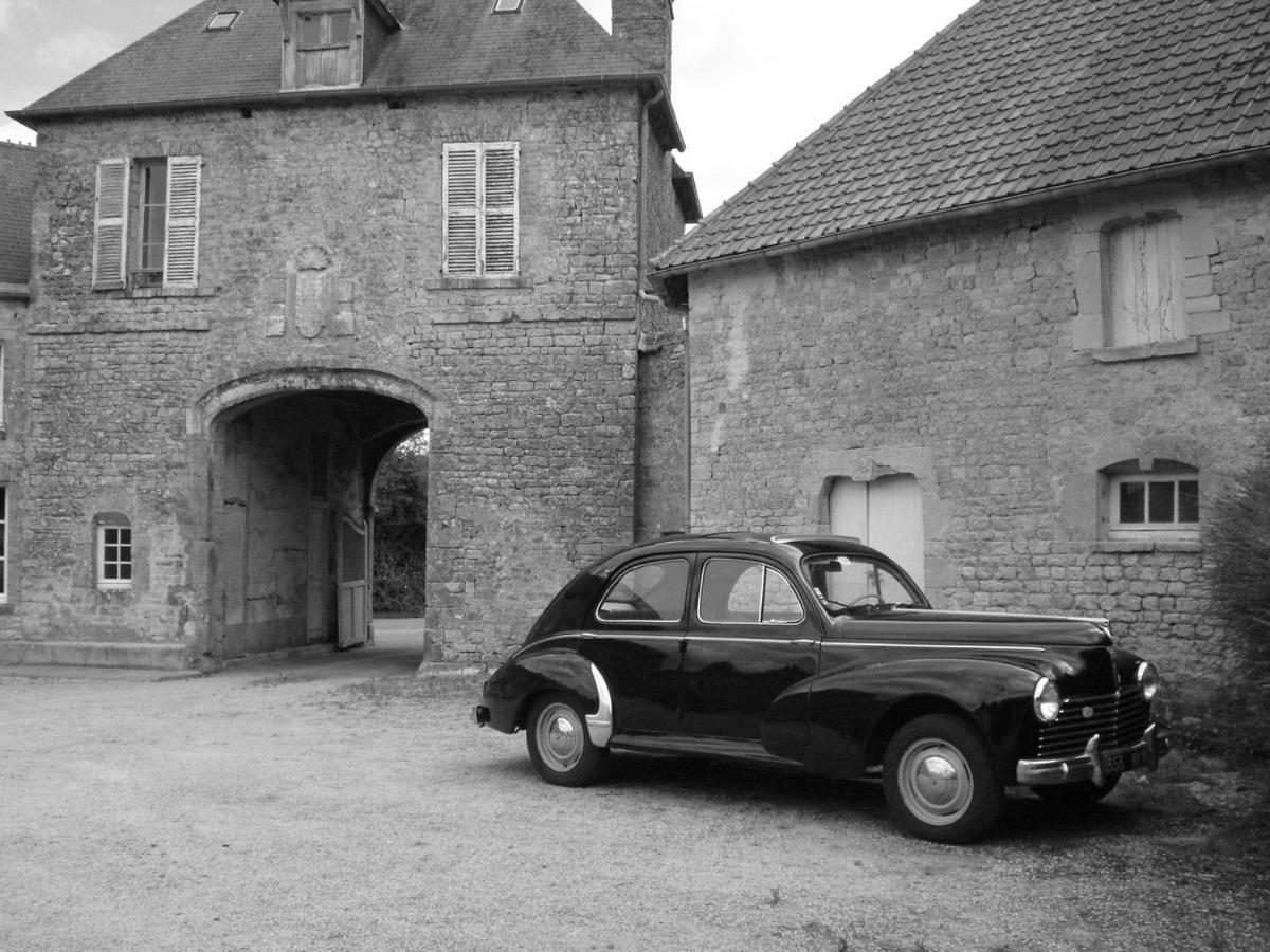 Relais De La Liberte - Utah Beach Hotel Sainte-Marie-du-Mont  Exterior photo